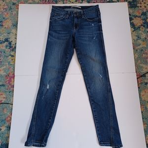 Flying Monkey / Blue distressed Skinny jeans. Size 26. Discounted shipping.